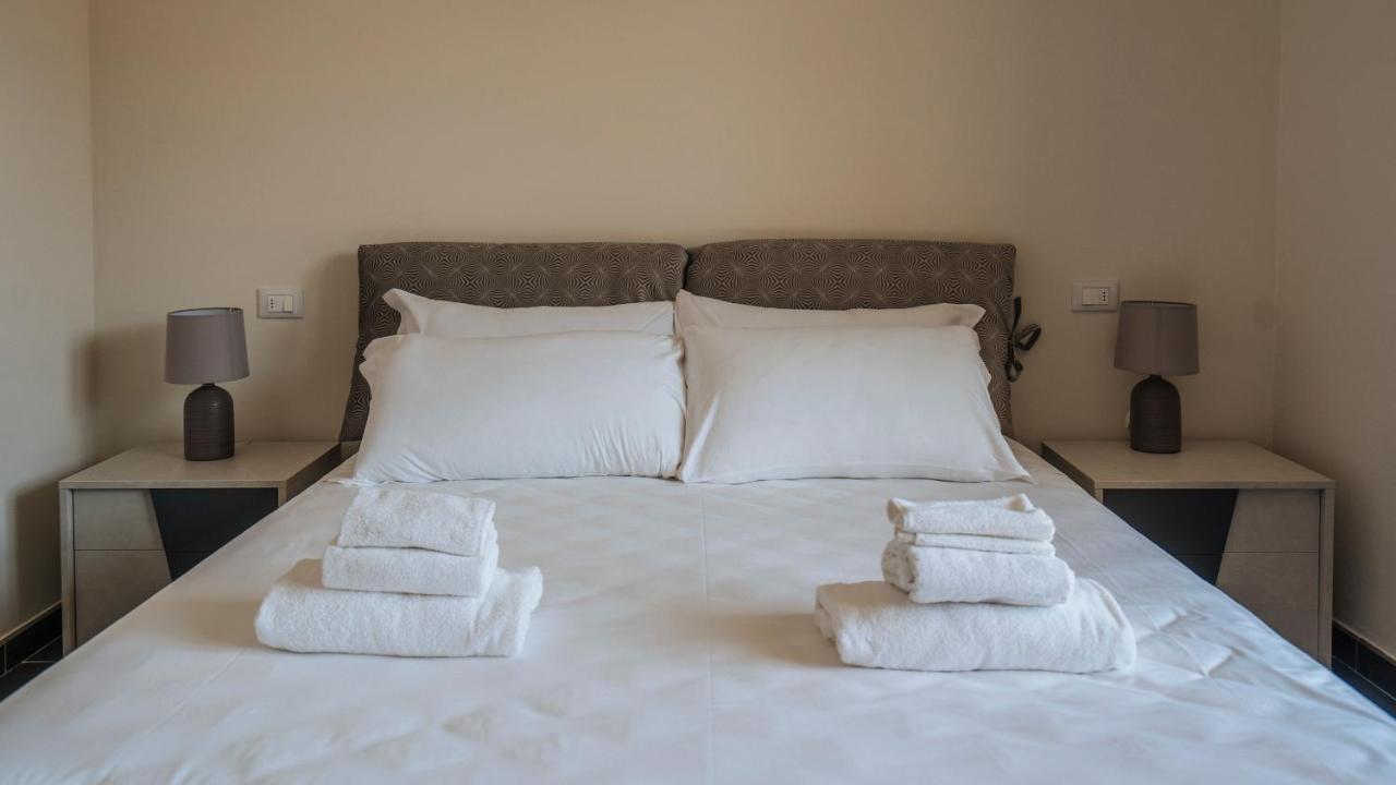 Apartament Dei Mille 31 B Albenga Zewnętrze zdjęcie