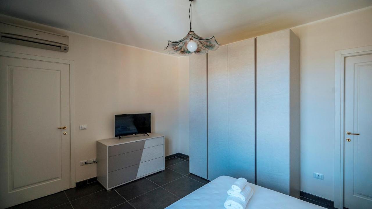 Apartament Dei Mille 31 B Albenga Zewnętrze zdjęcie