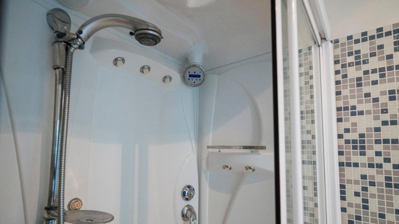 Apartament Dei Mille 31 B Albenga Zewnętrze zdjęcie