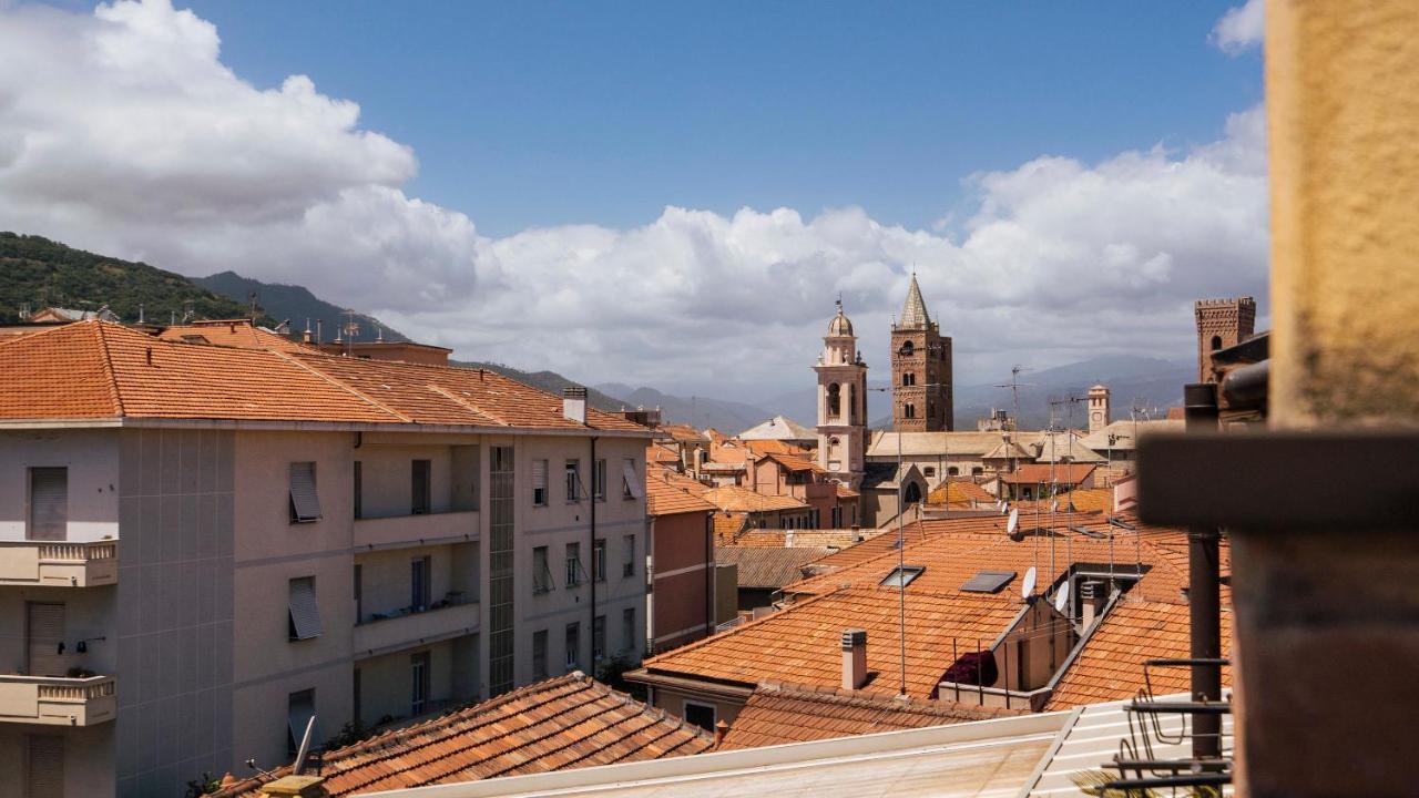 Apartament Dei Mille 31 B Albenga Zewnętrze zdjęcie